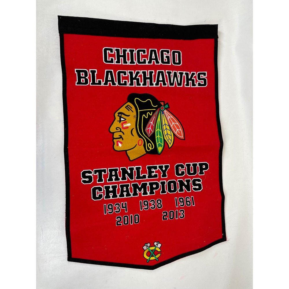 Chicago Blackhawks NHL Stanley Cup Champions Wool Pennant Banner Winning Streak